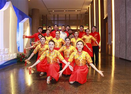 冶建音樂快板，驚艷集團文藝匯演舞臺！